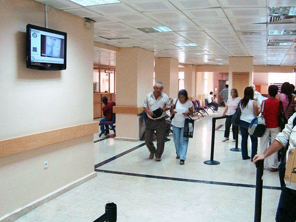 醫療保健數位看板 - Gazi University醫院 / 土耳其