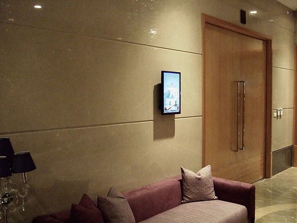 餐飲觀光數位看板 - 尊爵天際大飯店 / 台灣