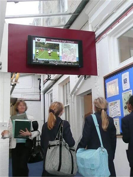 教育機構數位看板 - Stamford Endowed Schools / 英國