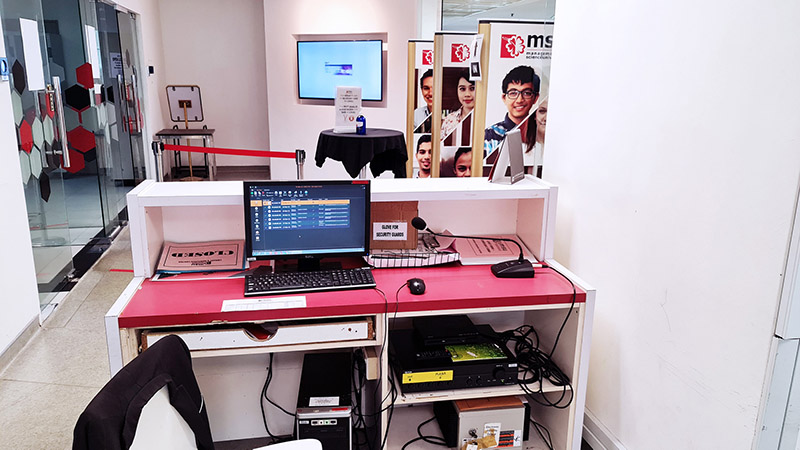 教育機構數位看板- 管理與科學大學 / 馬來西亞