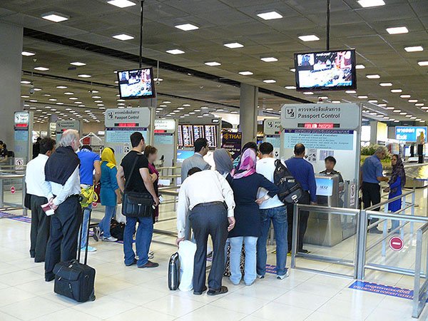 交通運輸數位看板 - 曼谷Suvarnabhumi國際機場 / 泰國